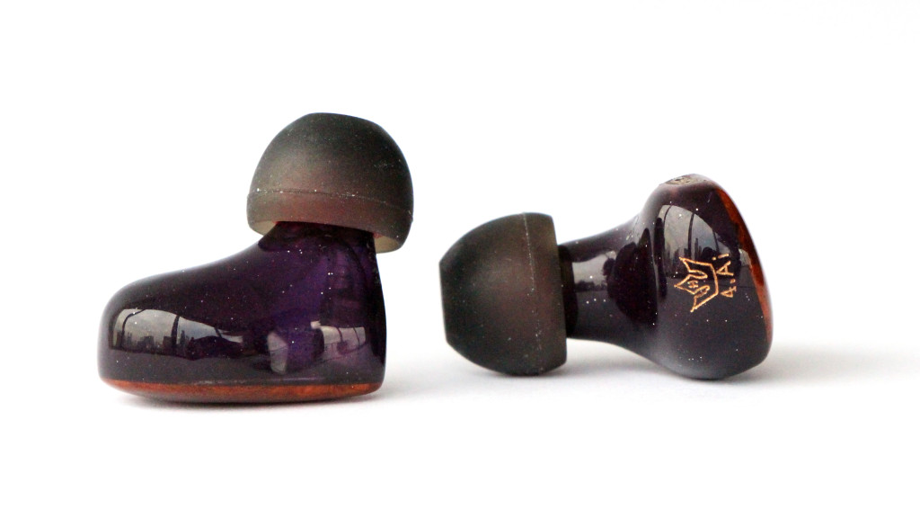 Heir Audio 4.Ai Universal IEM side 2